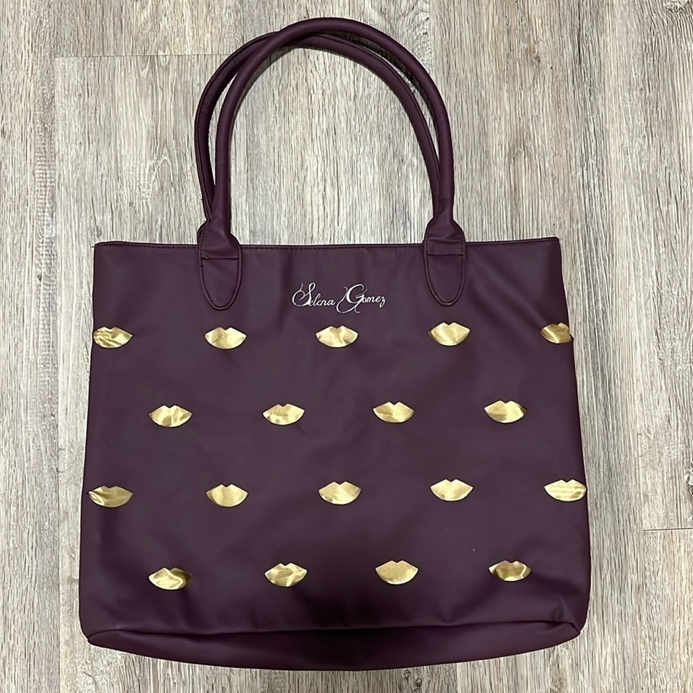 Selena Gomez Tote​​​​